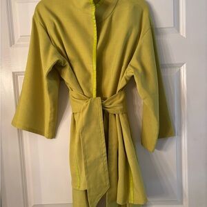 Natori Topper Pear Chartreuse Mandarin Collar Belted Minimalistic Asian Style